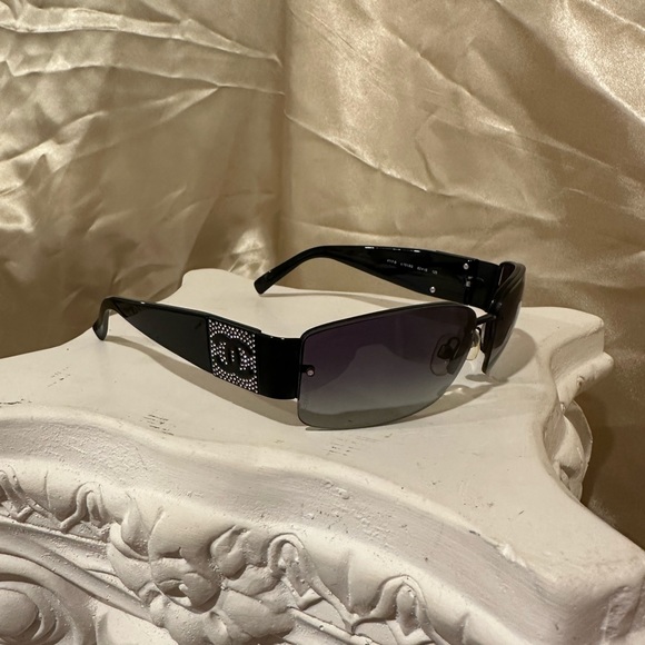 Chanel 4117 Rimless Crystal Rhinestone CC Y2K Sunglasses Black Silver Hue - Picture 5 of 16